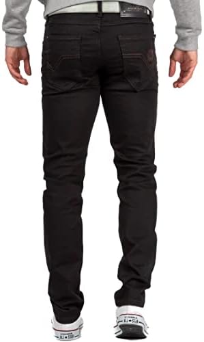 Cipo & Baxx Herren Jeans - Stilvolle Männer Jeans mit 5-Pocket-Design und Kontrastnähten | Bequemer Baumwoll-Elasthan-Mi