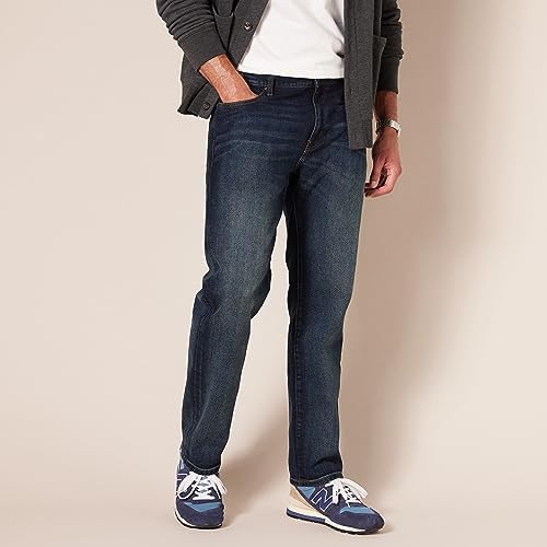 Amazon Essentials Herren Stretchjeans - Auslauffarben - Comfort und Stil für moderne Männer - 32x32 - OEKO-TEX STANDARD