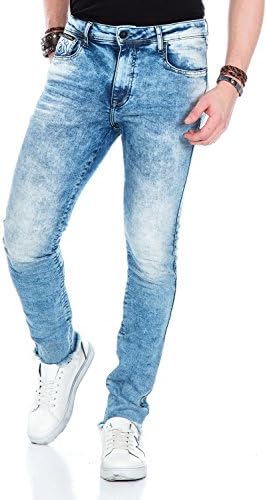 Cipo & Baxx Herren Jeans - Straight Fit mit modischen Waschungen, Nähten & Used-Look Details - Regular Denim