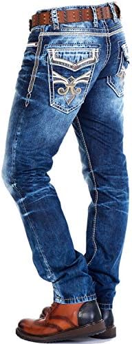 Cipo & Baxx Herren Jeans - Straight Fit mit modischen Waschungen, Nähten & Used-Look Details - Regular Denim