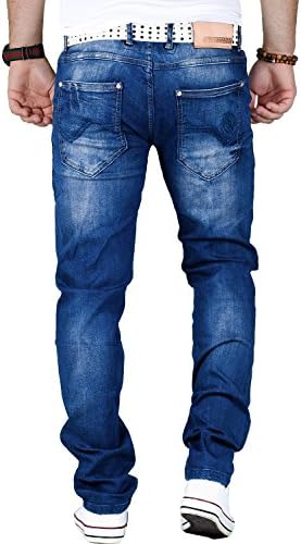 Cipo & Baxx Herren Jeans - Stilvolle Männer Jeans mit 5-Pocket-Design und Kontrastnähten | Bequemer Baumwoll-Elasthan-Mi