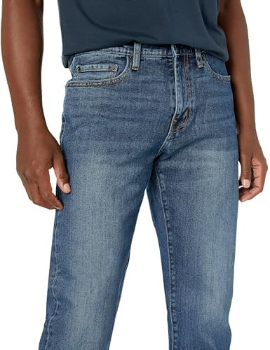 Amazon Essentials Herren Stretchjeans - Auslauffarben - Comfort und Stil für moderne Männer - 32x32 - OEKO-TEX STANDARD