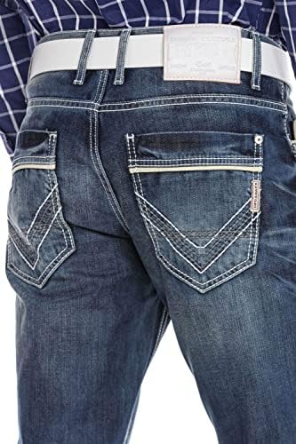 Cipo & Baxx Herren Jeans - Straight Fit mit modischen Waschungen, Nähten & Used-Look Details - Regular Denim - Trendige