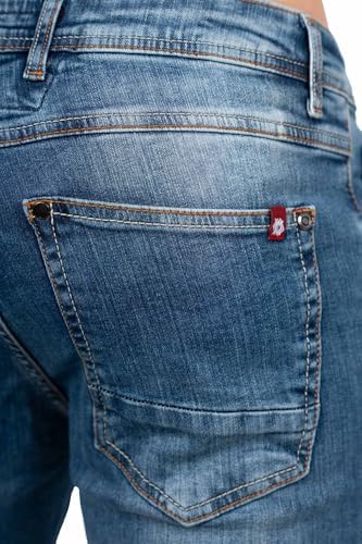 Cipo & Baxx Herren Jeans - Stilvolle Männer Jeans mit 5-Pocket-Design und Kontrastnähten | Bequemer Baumwoll-Elasthan-Mi